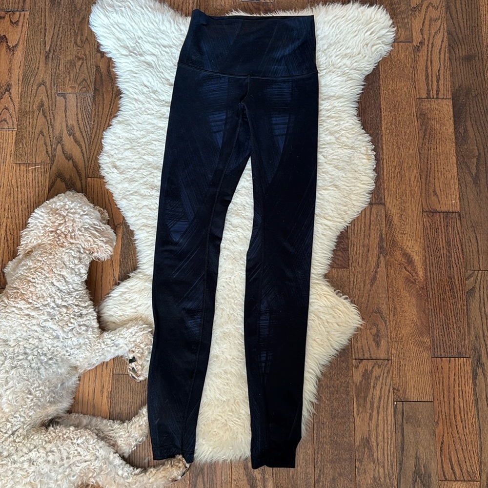 Lululemon Wunder Under Pant III
Full-On Luon Womens 4 Wind Chill - Picture 2 of 4